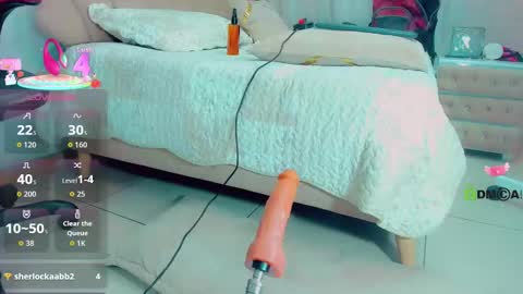 EmillySaenz online show from September 12, 4:40 pm