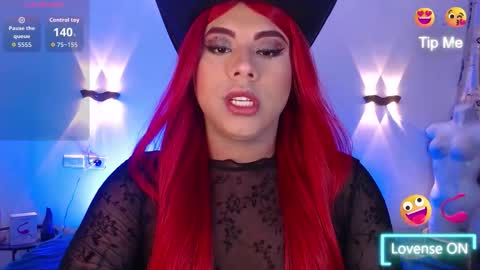 Snapshot of emili_roux chatting on November 17, 11:49 am Emili roux online show from November 17, 11:49 am