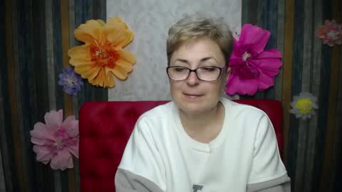 EmiliaGree online show from April 24, 5:48 pm