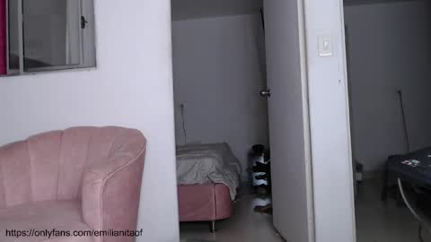 emilianita online show from April 11, 4:28 am