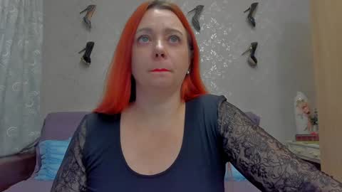 Snapshot of emilianna666 chatting on December 2, 8:30 am Emiliana online show from December 2, 8:30 am