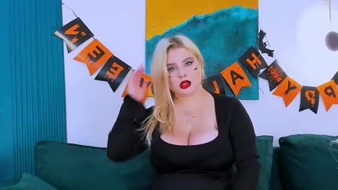 emiliastanley online show from October 27, 6:06 am