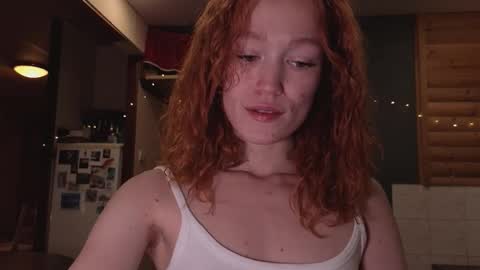 Snapshot of emiliyafox chatting on October 23, 2:16 pm Emi online show from October 23, 2:16 pm