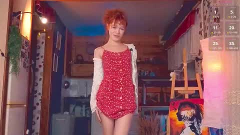 Snapshot of emiliyafox chatting on November 28, 7:49 pm Emi online show from November 28, 7:49 pm