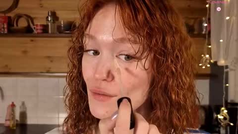 Emi  online show from February 28, 1:28 am