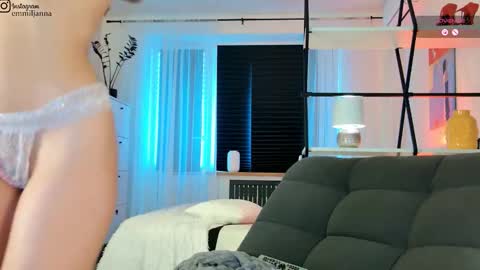 Emiljanna online show from March 16, 8:29 am