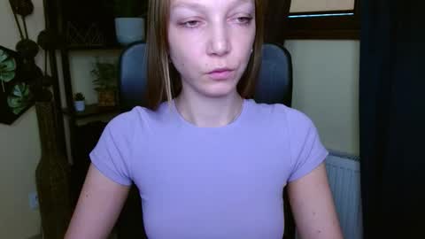 Emilly online show from February 26, 12:04 pm