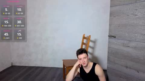 Snapshot of emily0303 chatting on October 26, 4:13 pm emily0303 online show from October 26, 4:13 pm