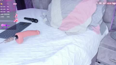 Snapshot of emily___fox chatting on November 29, 12:08 pm Emily online show from November 29, 12:08 pm