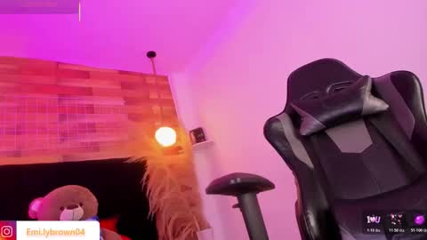 emily_brown04 online show from February 17, 11:29 am