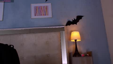 emily_castillo1_ online show from December 2, 3:45 am