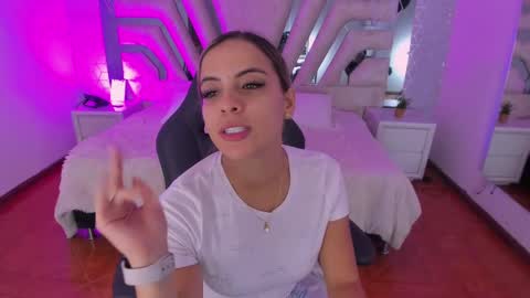 Emily online show from September 16, 11:11 am