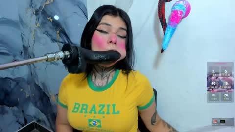 emily_evol online show from May 31, 11:50 am