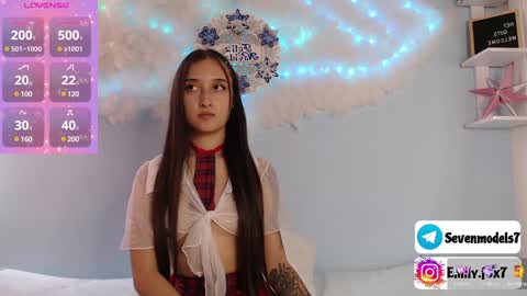 emily_fox7 online show from December 2, 7:16 pm