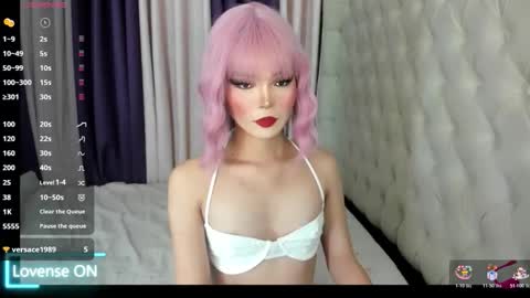 Snapshot of emily_fuckers02 chatting on November 16, 9:48 am emily online show from November 16, 9:48 am