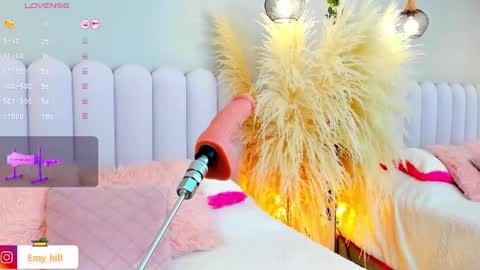 Snapshot of emily_hill___ chatting on January 21, 12:57 am EMILY Monday 5-2 am From Tuesday to Friday5-1 am Colombia time online show from January 21, 12:57 am