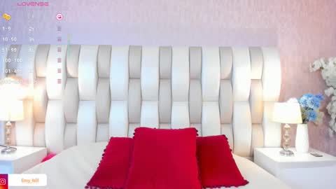 Snapshot of emily_hill___ chatting on February 19, 9:25 pm EMILY Monday 5-2 am From Tuesday to Friday5-1 am Colombia time online show from February 19, 9:25 pm