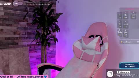 Emily online show from October 26, 10:04 pm