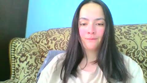emily_morning_dew online show from February 3, 12:25 pm
