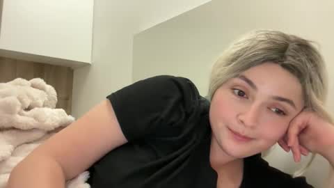 emily_morning_dew online show from October 14, 6:20 pm