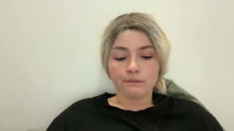 emily_morning_dew online show from October 21, 5:08 am