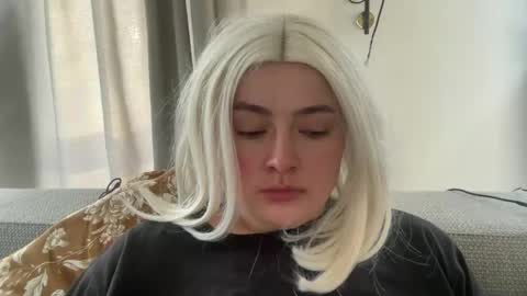 emily_morning_dew online show from February 21, 7:42 am