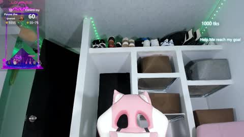 emily_palmeer online show from February 27, 12:13 pm