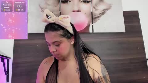 Snapshot of emily_rivera78 chatting on October 14, 3:51 am Emily online show from October 14, 3:51 am