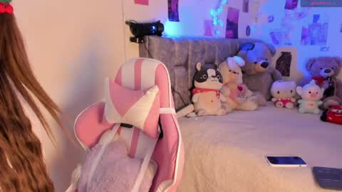 Emily. online show from April 20, 1:41 am