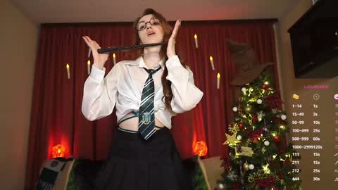 Snapshot of emily_w0w_ chatting on January 5, 6:35 am Lia online show from January 5, 6:35 am