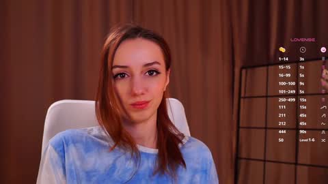 Snapshot of emily_w0w_ chatting on January 23, 5:45 am Lia online show from January 23, 5:45 am