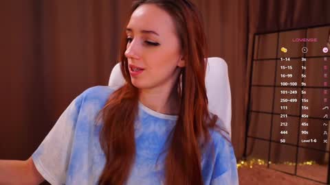 Snapshot of emily_w0w_ chatting on January 23, 8:46 am Lia online show from January 23, 8:46 am