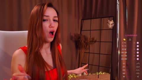 Snapshot of emily_w0w_ chatting on January 26, 8:14 am Lia online show from January 26, 8:14 am