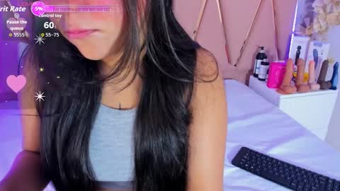 Snapshot of emilyblack_1 chatting on September 20, 12:55 am Emily online show from September 20, 12:55 am