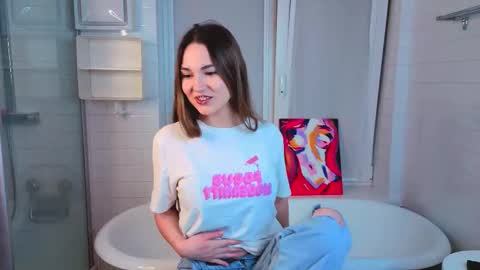 Emily online show from November 19, 5:46 pm