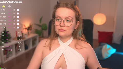 Emily  online show from January 22, 12:38 pm