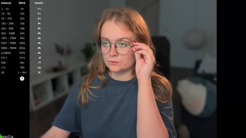 Emily  online show from October 11, 12:04 pm