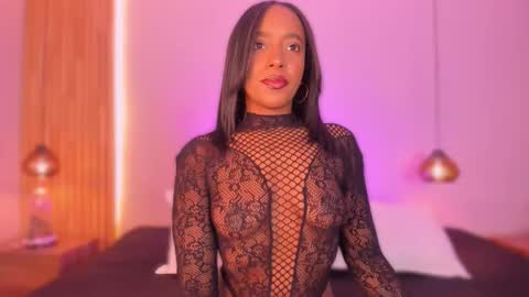 Emily  online show from January 13, 8:25 pm