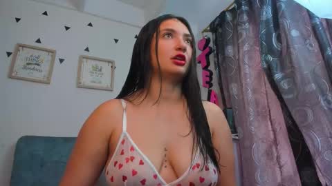 Emily Jang online show from November 4, 4:50 pm