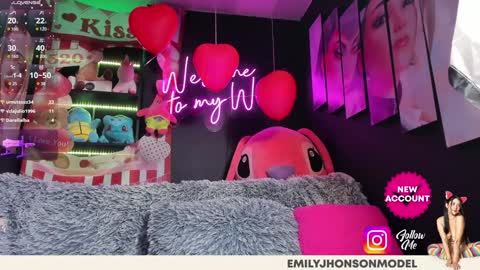 Emily Jhonson online show from February 5, 6:04 pm