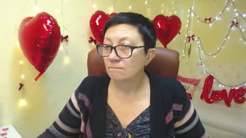 Emily online show from February 6, 9:07 pm