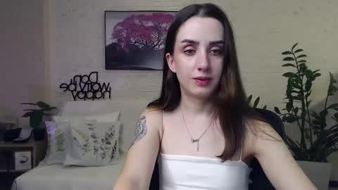 Emyli online show from January 5, 12:20 am