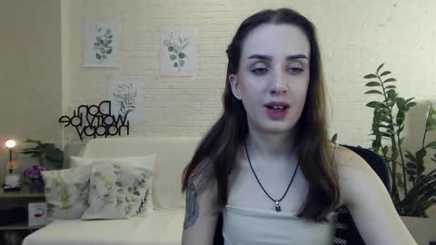 Emyli online show from January 5, 9:14 pm