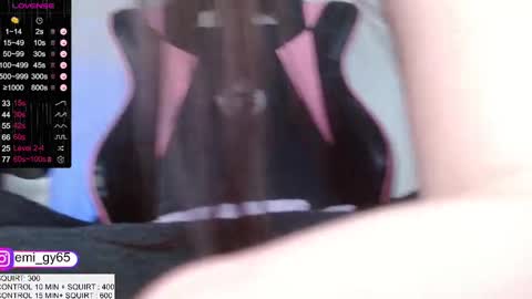 Snapshot of emilyn_grey chatting on October 4, 3:54 pm Emilyn online show from October 4, 3:54 pm