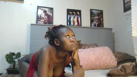 Emilly online show from February 20, 6:13 pm