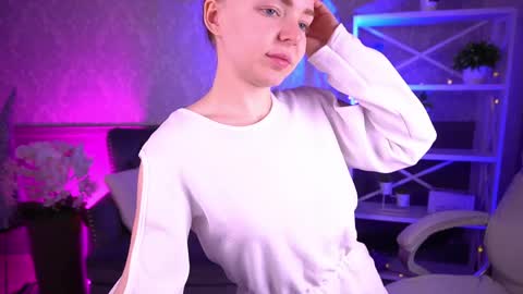  MY NAME IS Emily WELCOME EVERYONE I WILL BE HAPPY TO GIVE YOU WHAT YOU HAVE DREAMED OF FOR SO LONG online show from April 1, 5:52 am