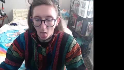 Emily online show from December 4, 10:41 pm