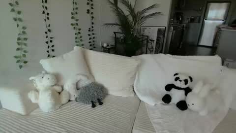 Emily brunette and Charlotte redhead online show from April 6, 2:18 pm