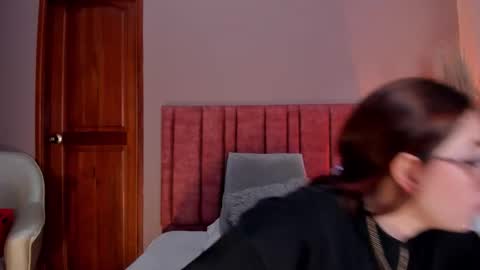 Emilyy Watson online show from November 15, 12:30 am