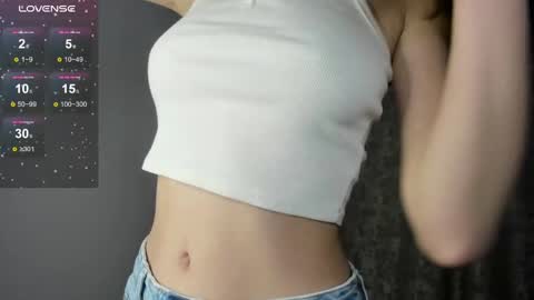 Snapshot of eminemswife chatting on January 12, 1:53 am Nadya online show from January 12, 1:53 am